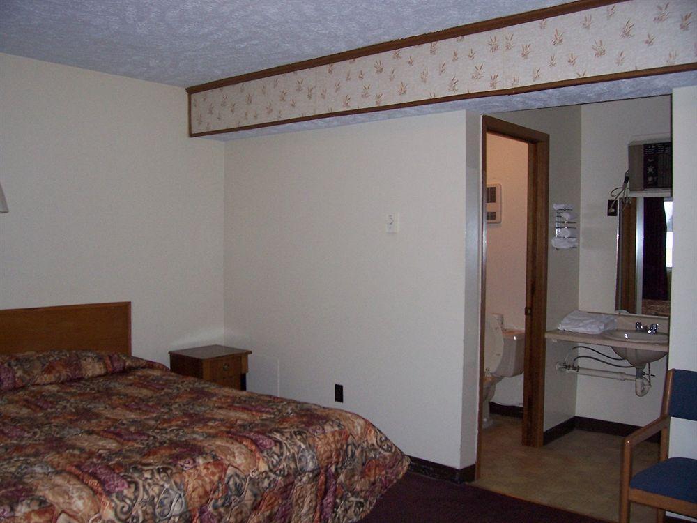 North Country American Inn Келкаска Екстер'єр фото