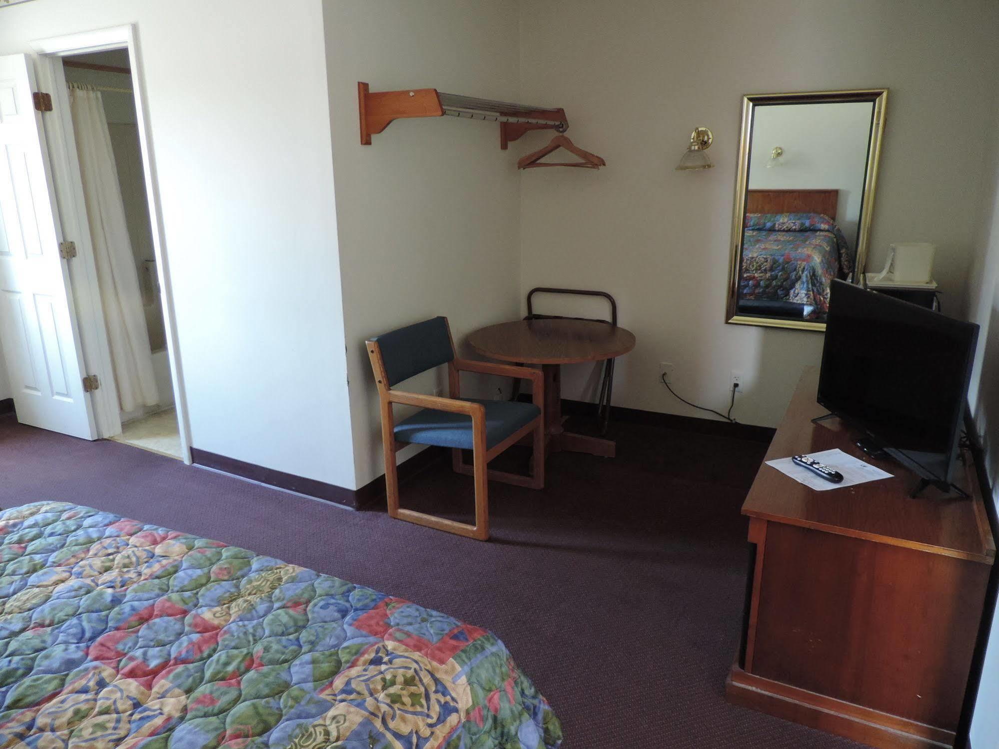 North Country American Inn Келкаска Екстер'єр фото