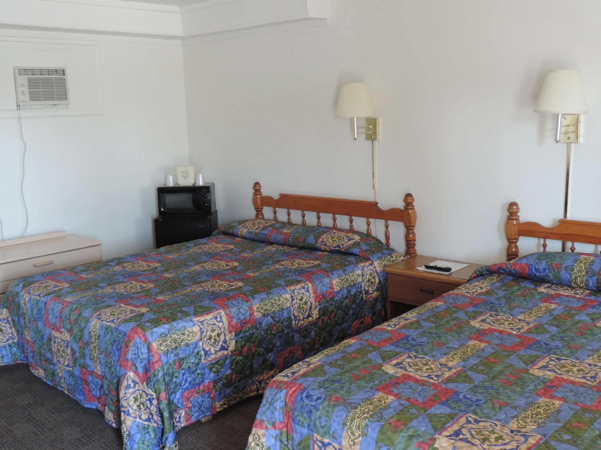 North Country American Inn Келкаска Екстер'єр фото